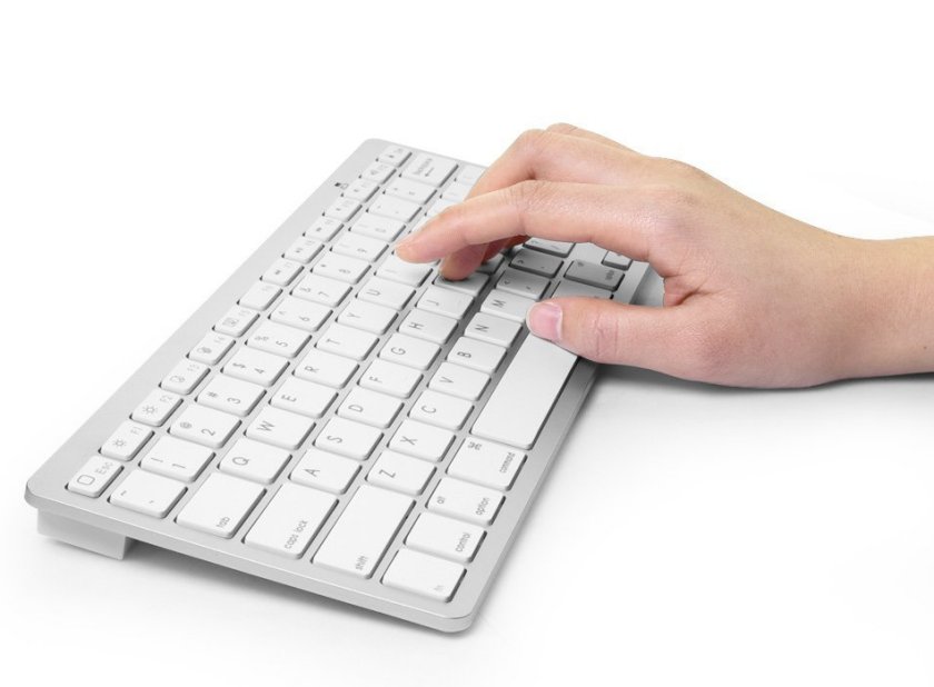 Anker Ultra Slim bluetooth Keyboard for iPad