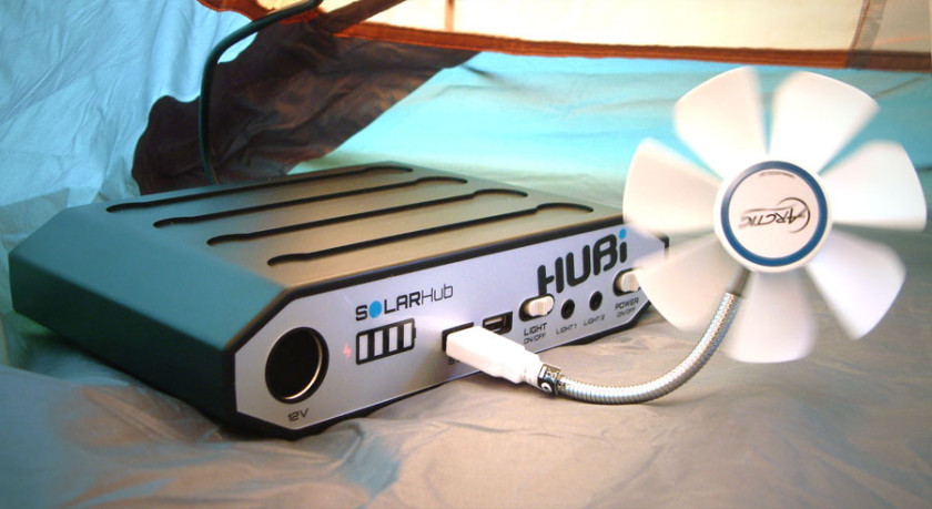 The HUBi Solar hub with a USB powered fan.