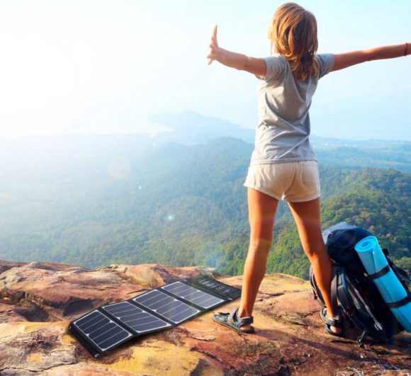 The RAVPower Solar charger in all its glory