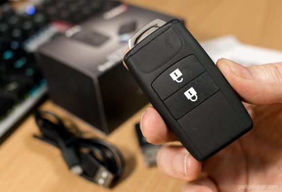 The T19 spy camera looks juist like a regular car key fob