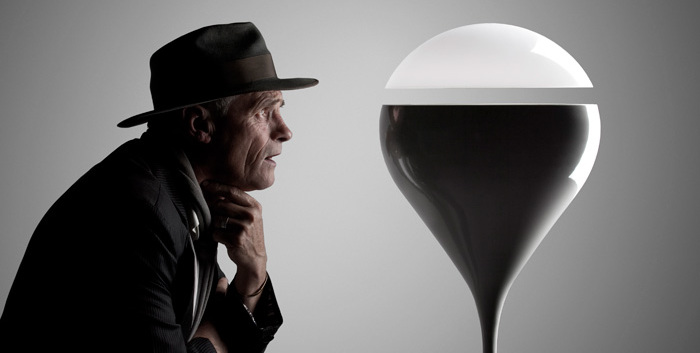 Floating Lamp design using magnetic levitation