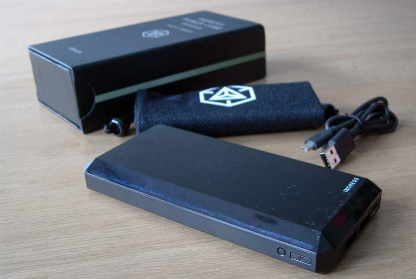 The Cheero Ingress Power Cube - A 12000mAh Power bank