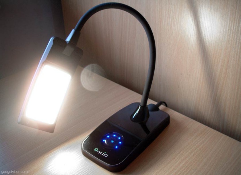 A detailed review of the OxyLED T120 Eye Care dimmable LED desk lamp