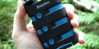 EasyAcc waterproof power bank review A review of the EasyAcc Waterproof Power Bank - An awesome hiking gadget