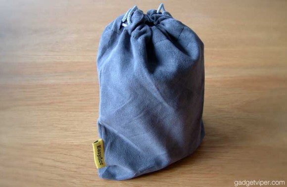 The drawstring carry pouch that comes with the EasyAcc bluetooth speaker