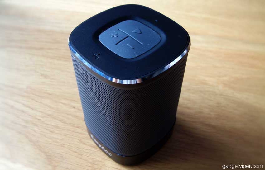 Easyacc store bluetooth speaker