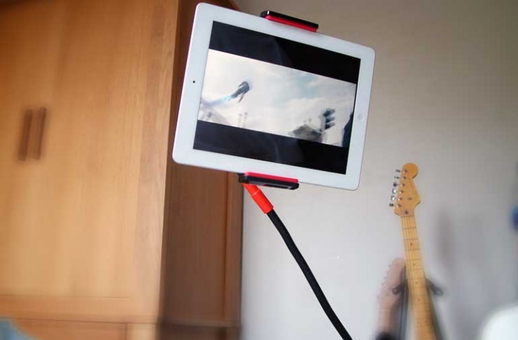 EasyAcc Gooseneck tablet holder – The Lazy Mount A review of the flexible gooseneck tablet holder by EasyAcc