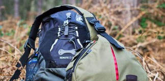Caden K1 DSLR camera bag – a great hiking camera bag The Caden K1 DSLR camera bag review, a waterproof triangle bag for hiking with a backpack