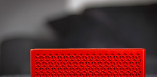 Creative MUVO Mini Bluetooth Speaker Review The Creative MUVO mini waterproof bluetooth speaker review