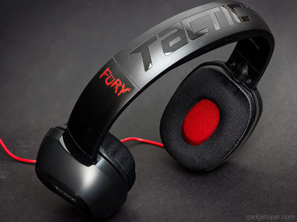 A look at the design of the Creative Sound Blaster Tactic3D Fury