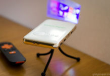 CooCheer Mini LED Projector – A smart Android 4.4 portable projector The CooChee mini LED projector review