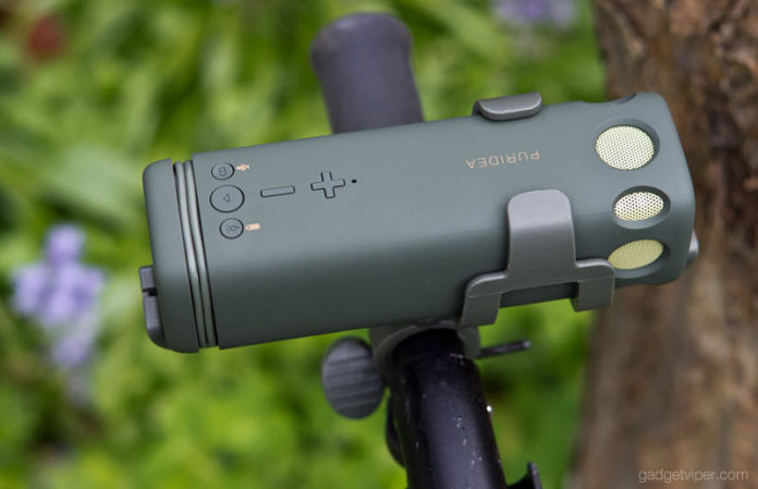 The PURIDEA i2 bluetooth bike speaker with an intergrated power bank and LED torch.