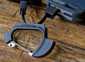 NomadClip – USB Carabiner with Integrated Charge and Sync Cables A review of the NomadClip - A smart carabiner with integrated USB cables to charge and sync your mobile devices.