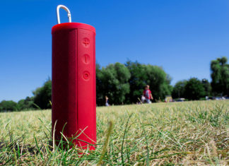 Edifier MP280 Bluetooth Speaker Review A hands on review of the Edifier MP280 Bluetooth Portable Speaker