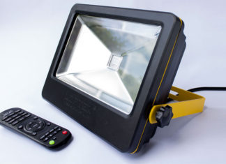 Loftek 50W LED Floodlight – Remote controlled LED outdoor flood light The Loftek 50W LED Floodlight review - A powerful LED outdoor floodlight with 16 color tones and 4 transition modes