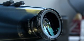 Aukey 2-in-1 SmartPhone Camera Lens Review – Macro and Wide Angle The Aukey 2-in1 Clip-On SmartPhone Camera Lens